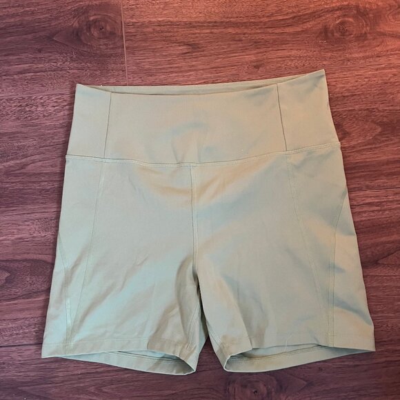 girlfriend collective Green Bike Shorts - Picture 1 of 4